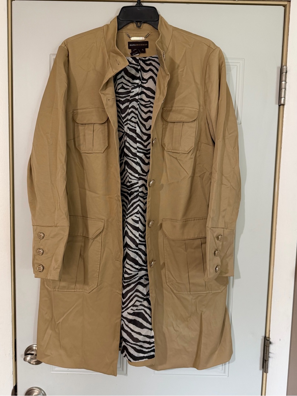 Dana Buchman Tan Trench Coat Jacket Zebra Interior Women’s Large Fall Old Money